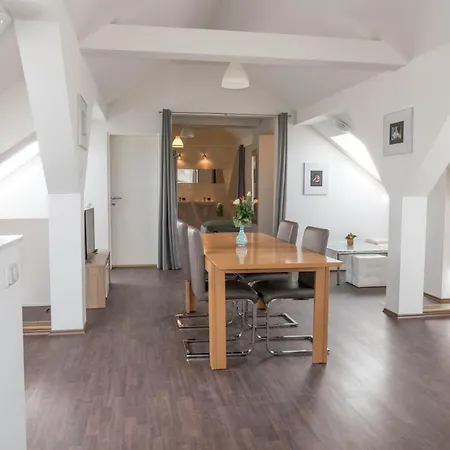 Haus Sagerer Near Attersee And Mondsee アパート Strass im Attergau